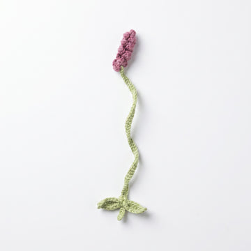 [BerryBow Canonical] BB-BM-LAV-DPR-01 | Hero | Soft Purple Lavender Crochet Bookmark – Handmade by Berry Bow