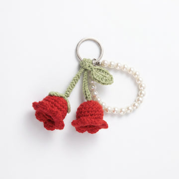 [BerryBow Canonical] BB-KC-BER-RED-03 | Hero | Twin Rose Pearl Crochet Keychain – Handmade by Berry Bow