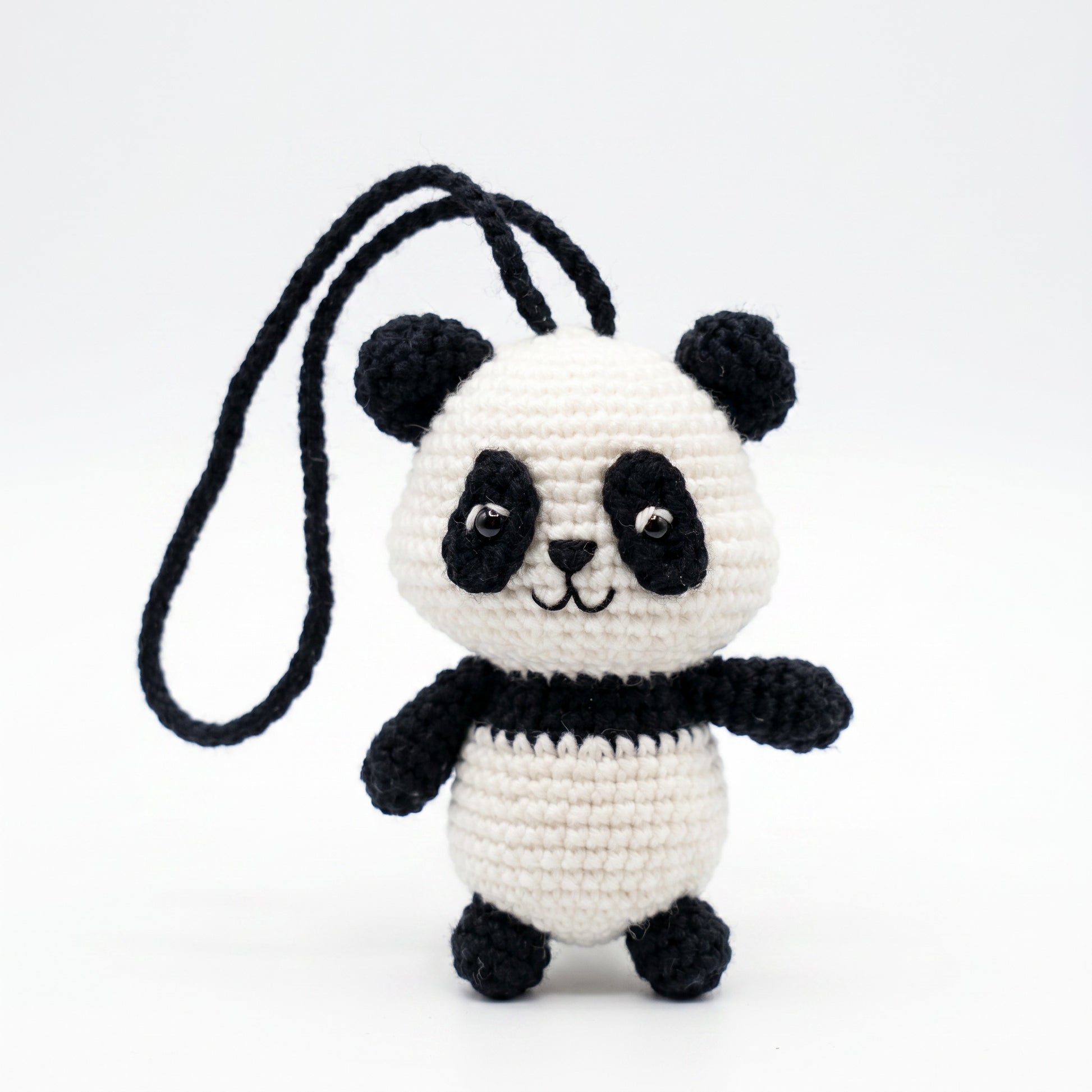 [BerryBow Canonical] BB-CHR-ANI-BWH-01 | Hero | Little Panda Crochet Car Charm – Handmade by Berry Bow