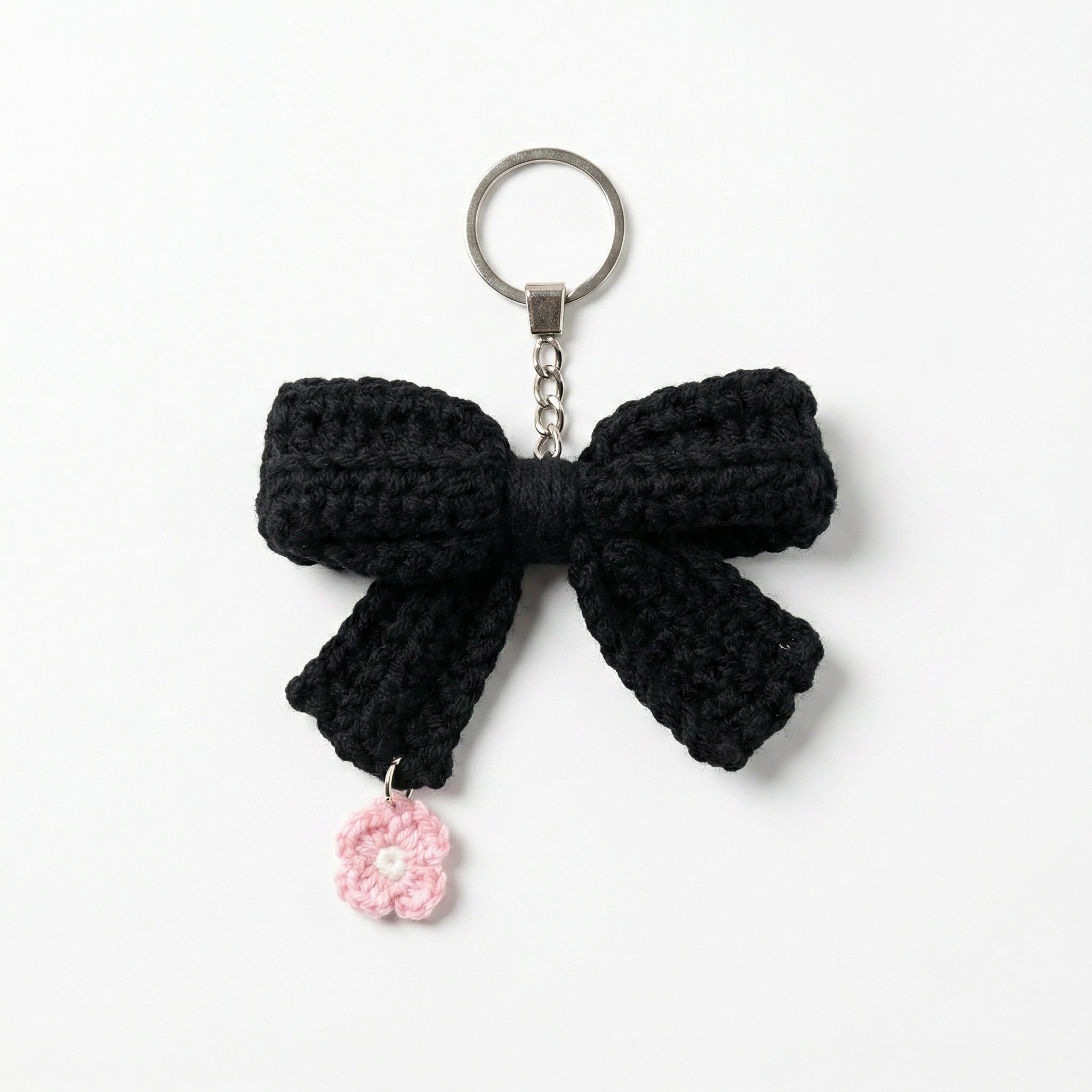 [BerryBow Canonical] BB-KC-RIB-BLK-01 | Hero | Black Bow Crochet Keychain – Handmade by Berry Bow