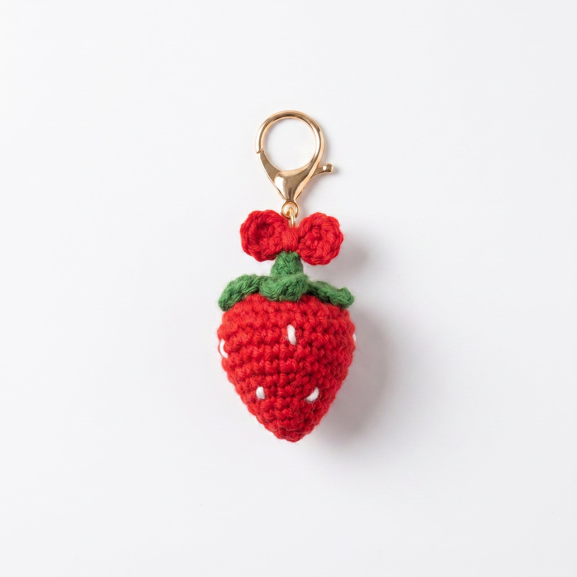 [BerryBow Canonical] BB-KC-BER-RED-02 | Hero | Strawberry Bow Crochet Keychain – Handmade by Berry Bow
