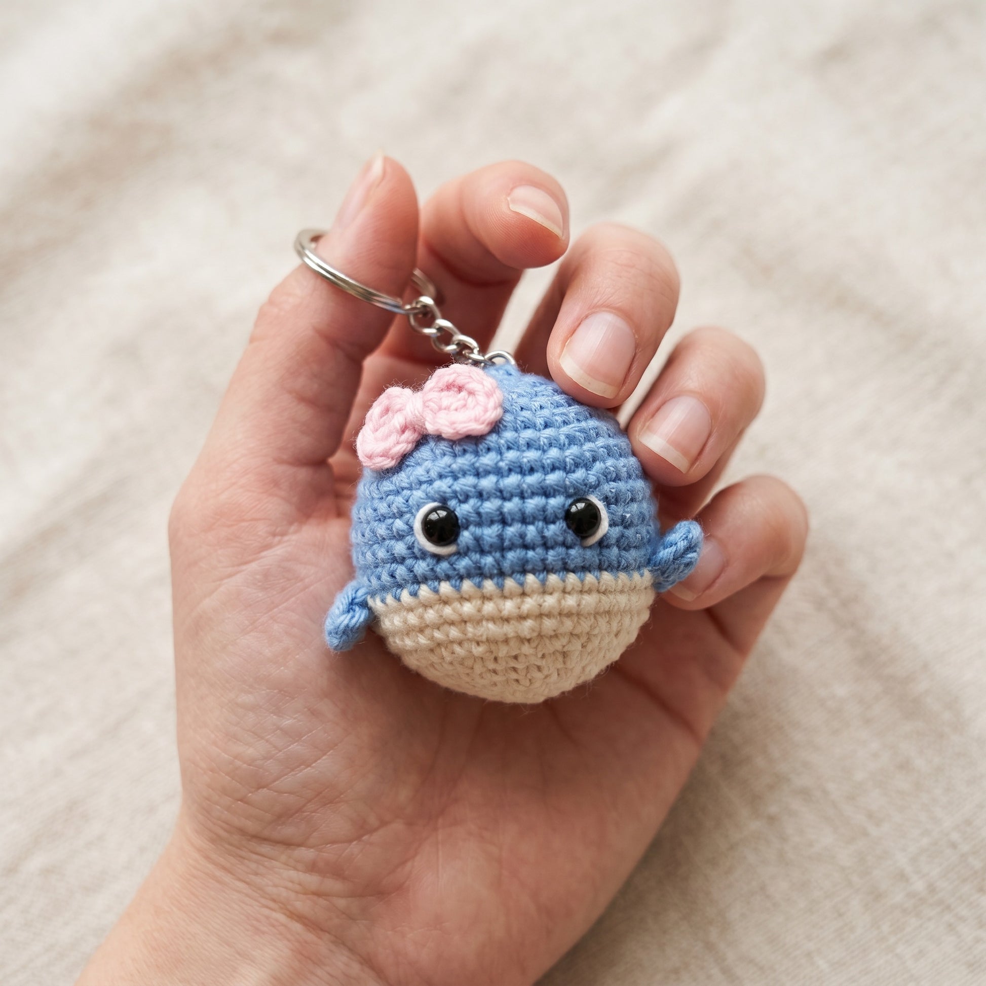 [BerryBow Canonical] BB-KC-ANI-BLU-05 | Scale | Baby Whale Crochet Keychain – Handmade by Berry Bow