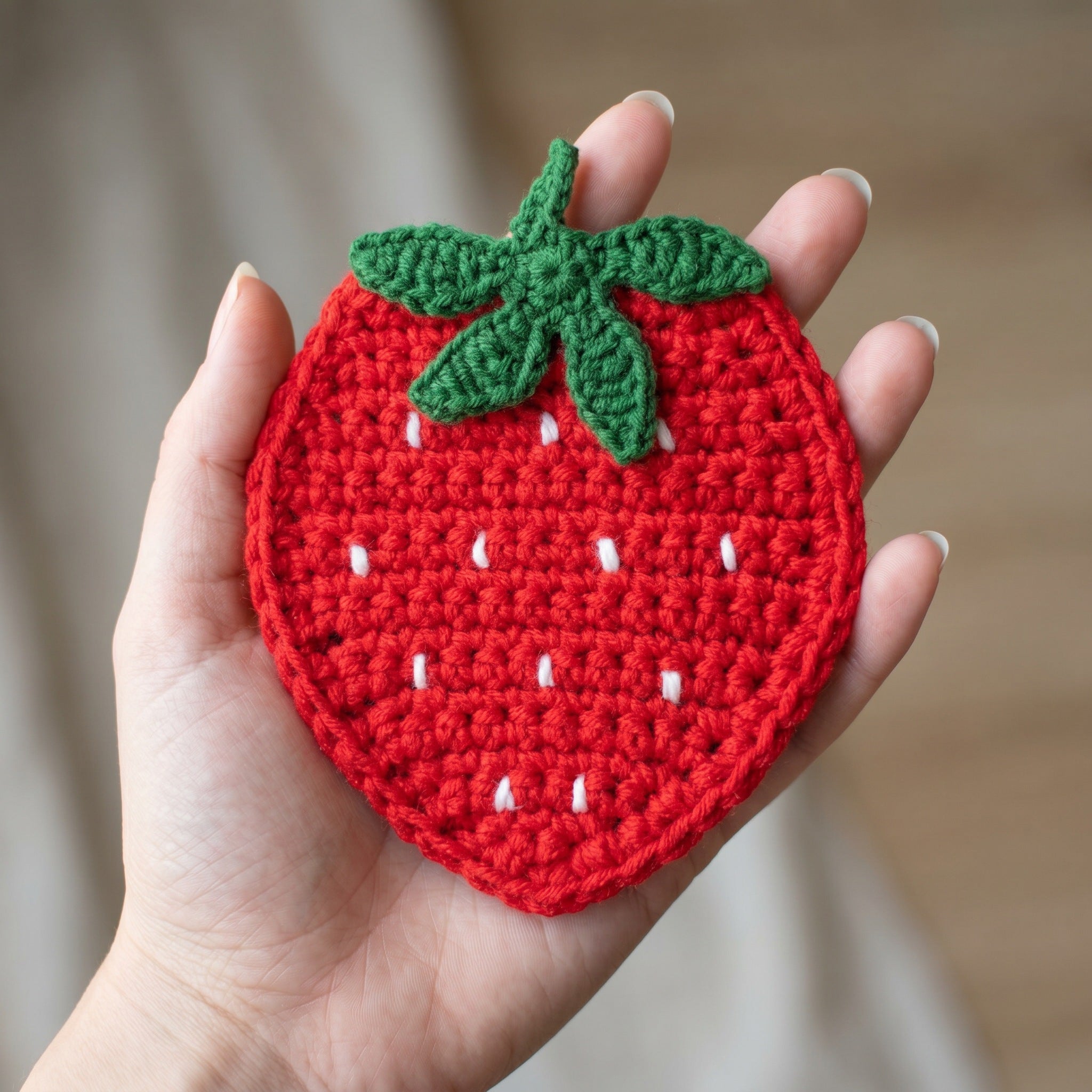 [BerryBow Canonical] BB-COS-FRU-RED-01 | Scale | Strawberry Crochet Coaster – Handmade by Berry Bow