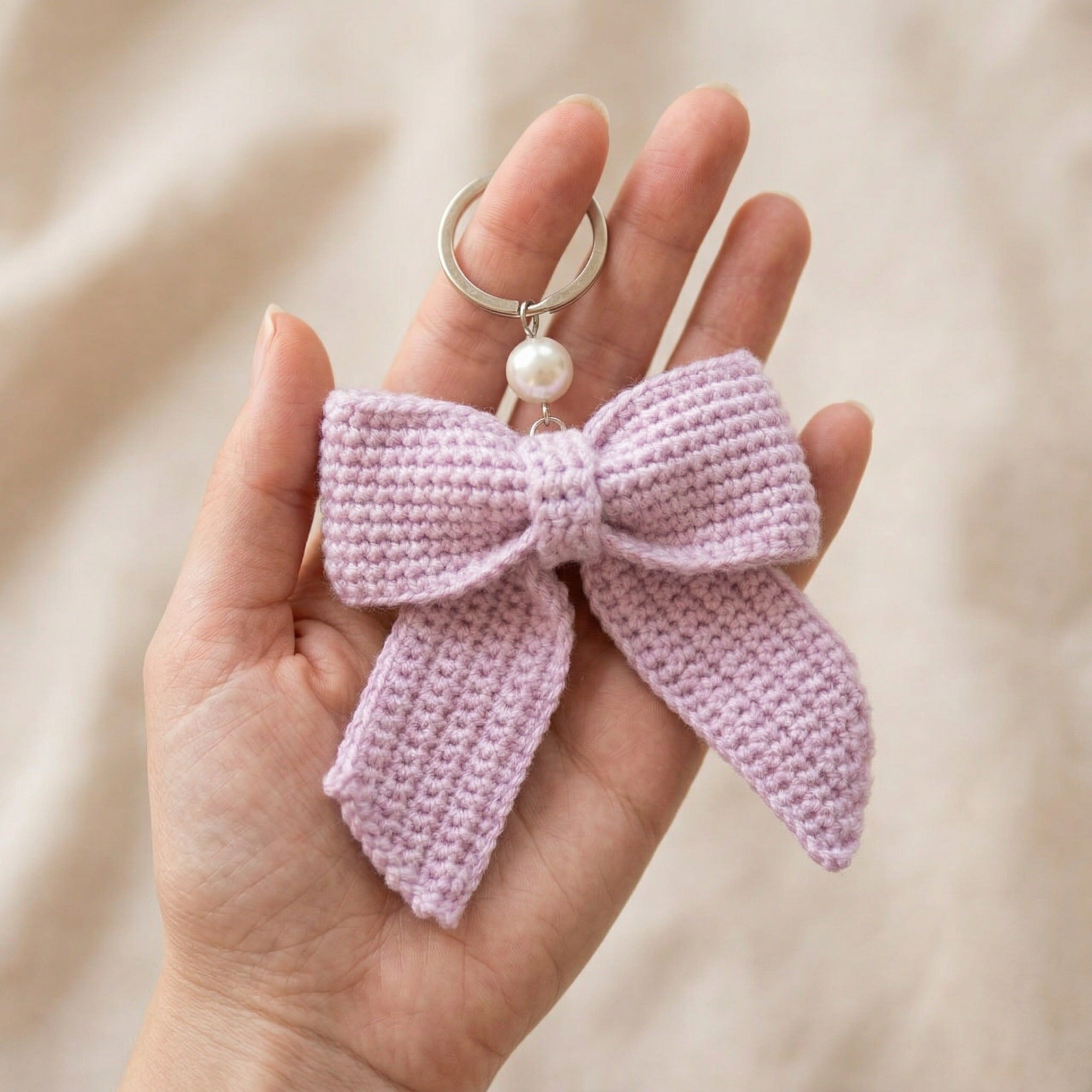 [BerryBow Canonical] BB-KC-RIB-LAV-01 | Scale | Purple Bow Crochet Keychain – Handmade by Berry Bow