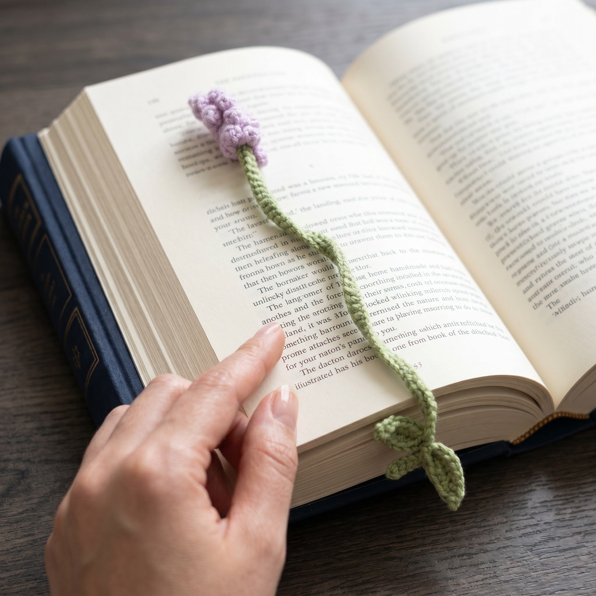 [BerryBow Canonical] BB-BM-LAV-BPU-01 | Lifestyle | Baby Lavender Crochet Bookmark – Handmade by Berry Bow