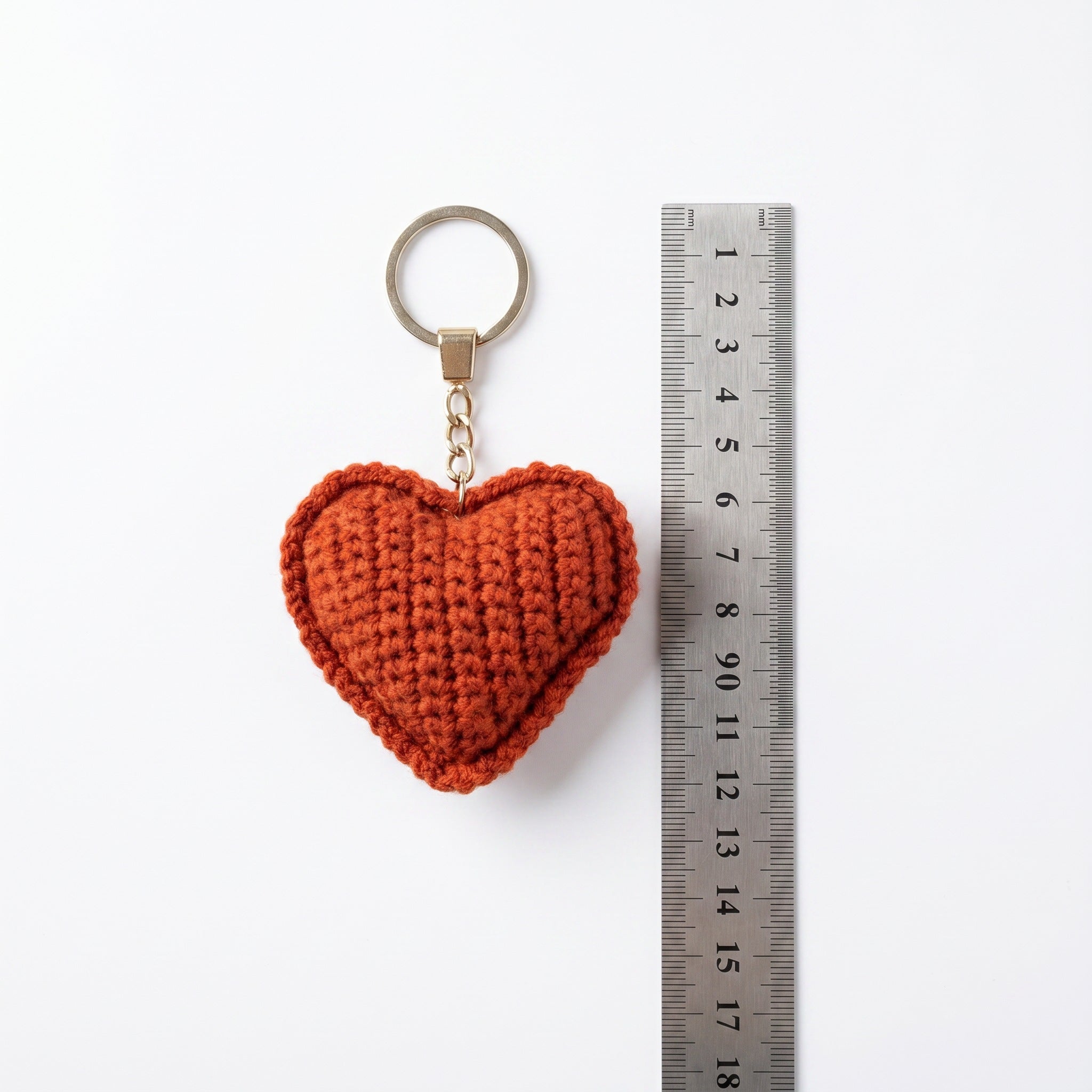 [BerryBow Canonical] BB-KC-HRT-DOR-01 | Measurement | Amber Heart Crochet Keychain – Handmade by Berry Bow