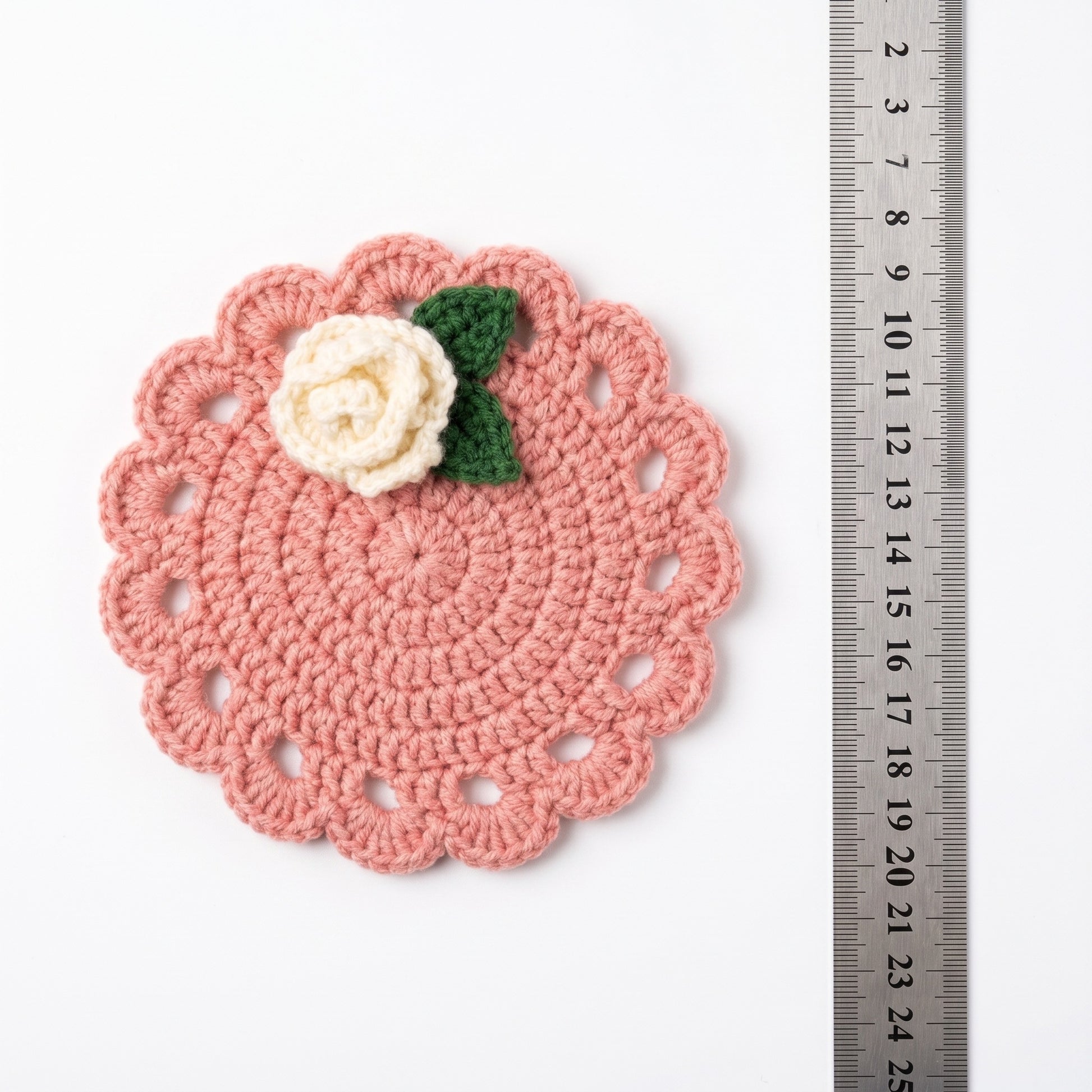[BerryBow Canonical] BB-COS-FLR-PNK-04 | Measurement | Pink Rose Crochet Coaster – Handmade by Berry Bow