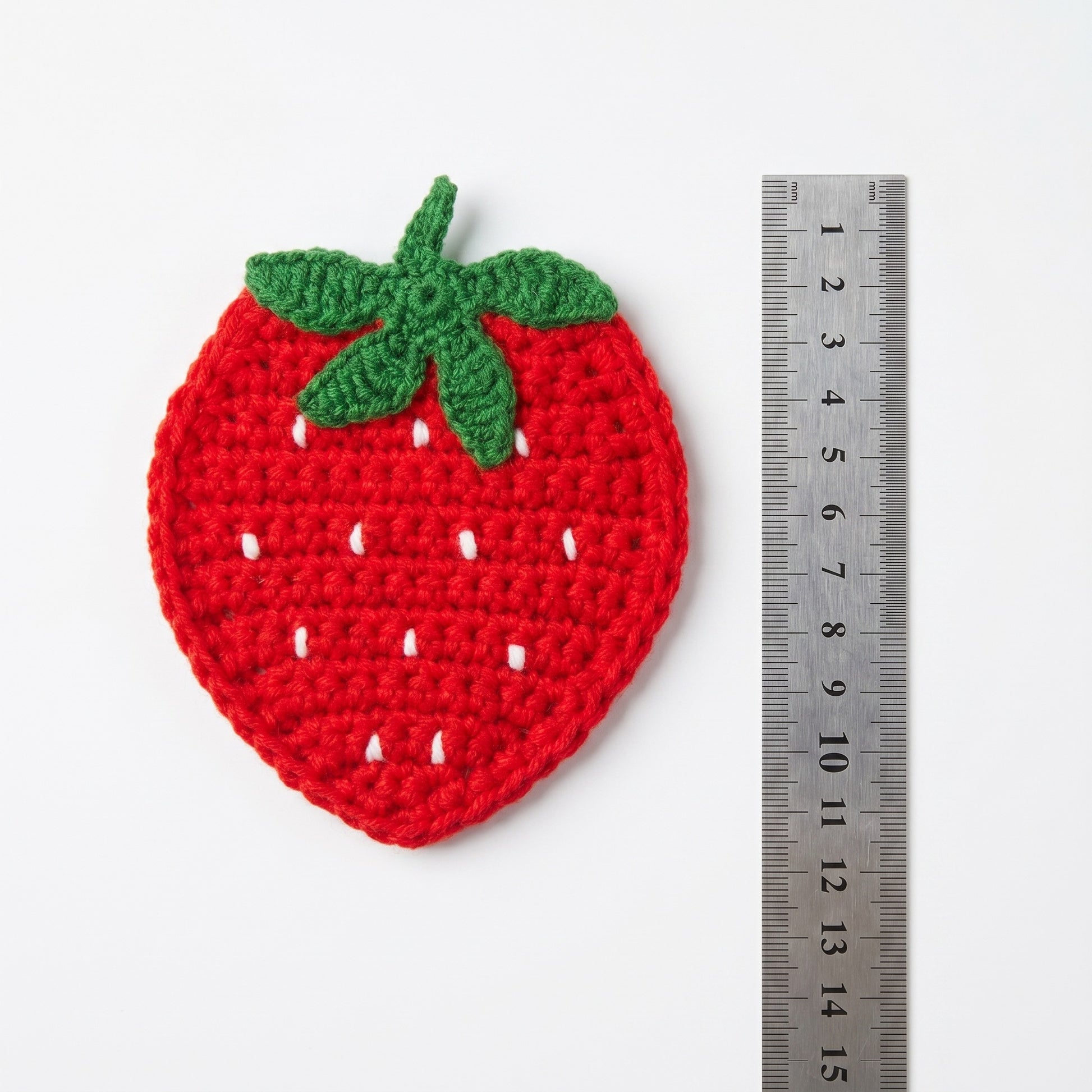 [BerryBow Canonical] BB-COS-FRU-RED-01 | Measurement | Strawberry Crochet Coaster – Handmade by Berry Bow