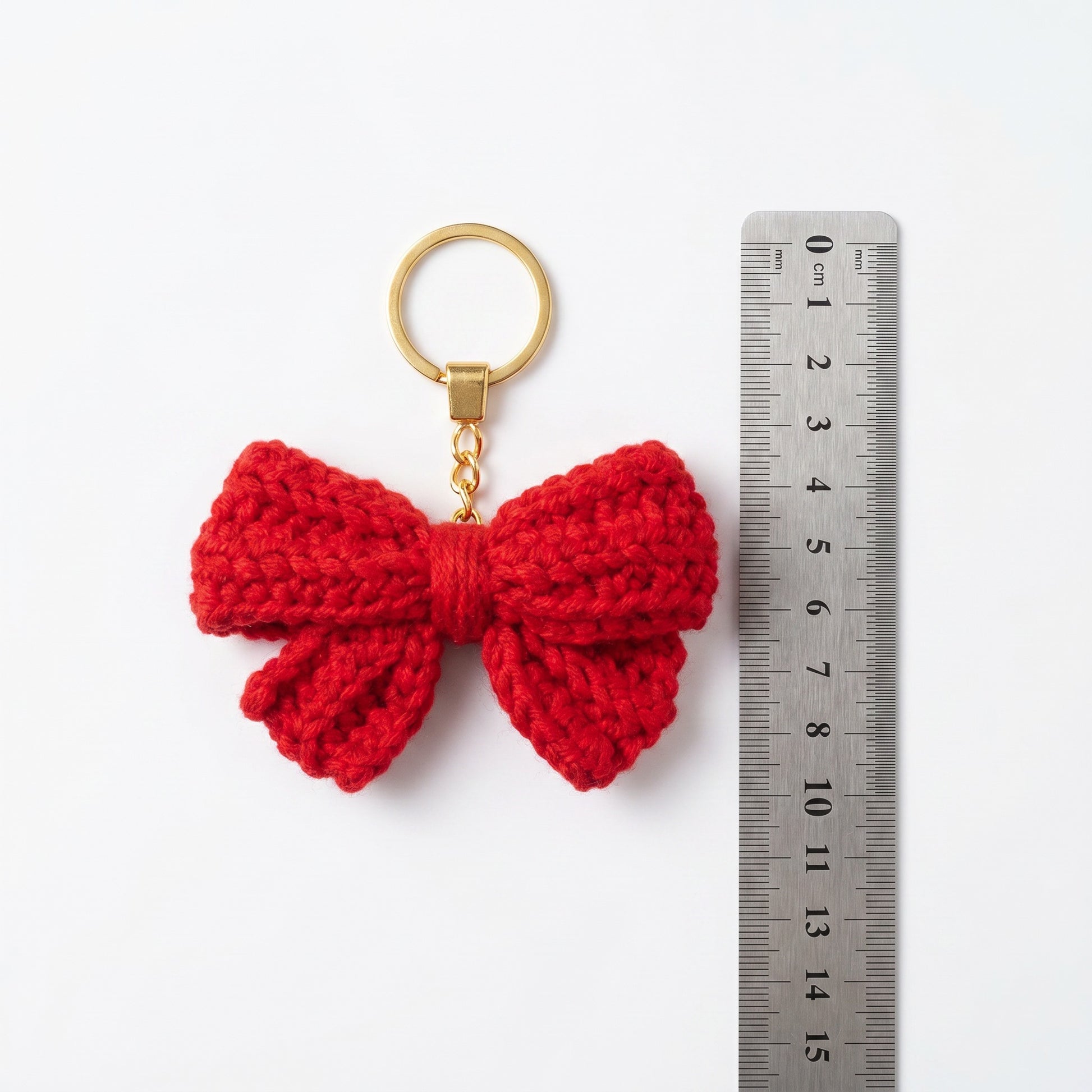 [BerryBow Canonical] BB-KC-RIB-RED-01 | Measurement | Red Bow Crochet Keychain – Handmade by Berry Bow