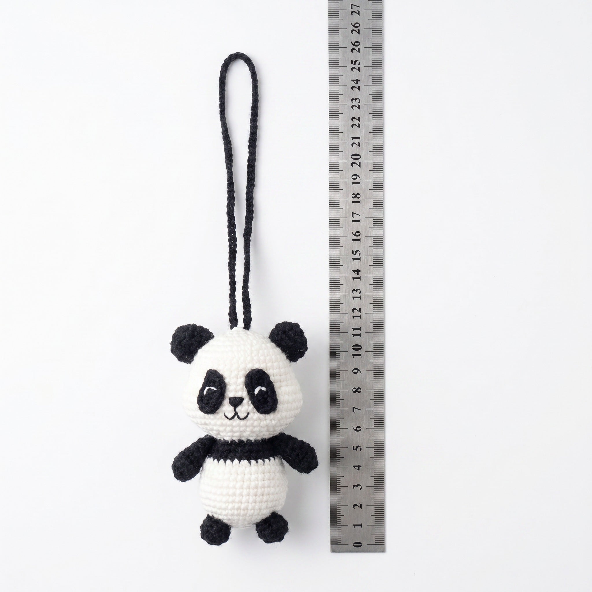 [BerryBow Canonical] BB-CHR-ANI-BWH-01 | Measurement | Little Panda Crochet Car Charm – Handmade by Berry Bow