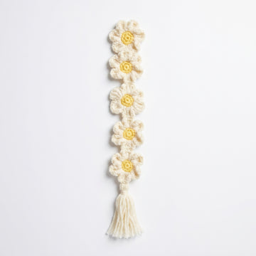 Daisy Chain Crochet Bookmark – Handmade by Berry Bow